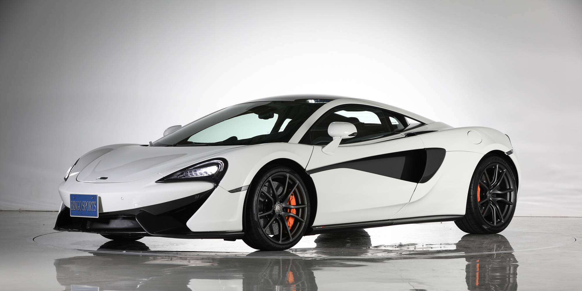 1/43 マクラーレン正規ディーラー限定品 570s マクラーレン認定中古車