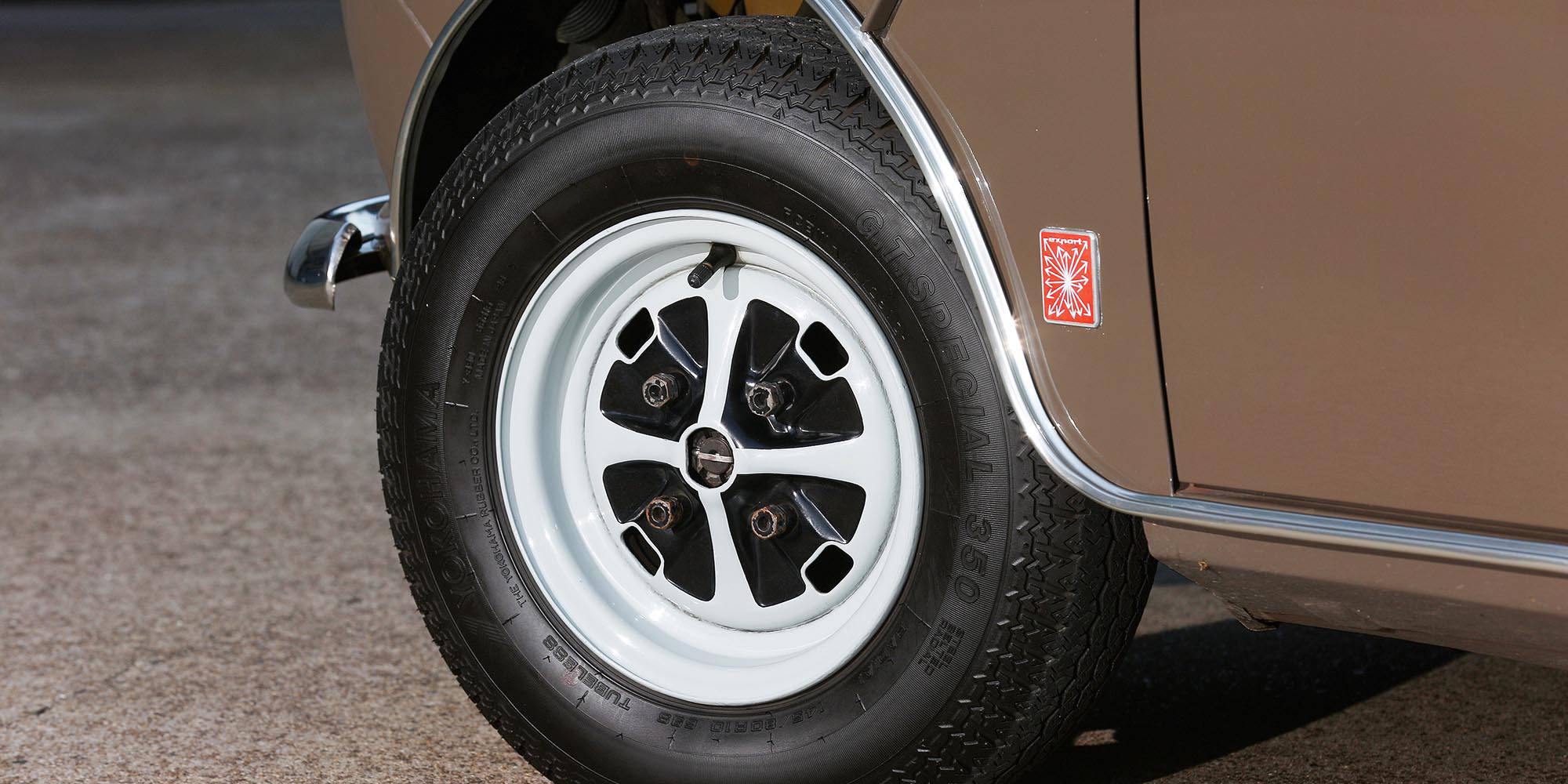 1974年式 イノチェンティ ミニクーパー 1300|ビンゴスポーツ/希少車